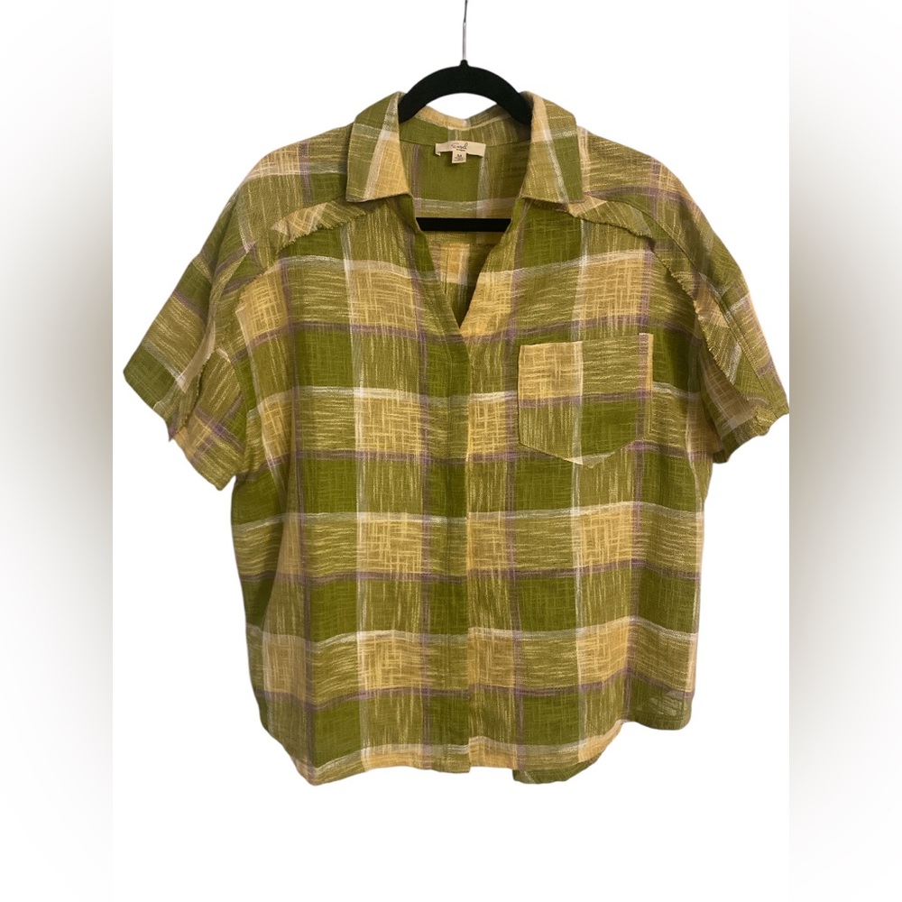 Easel Plaid Green and Yellow Women’s Blouse EUC M
